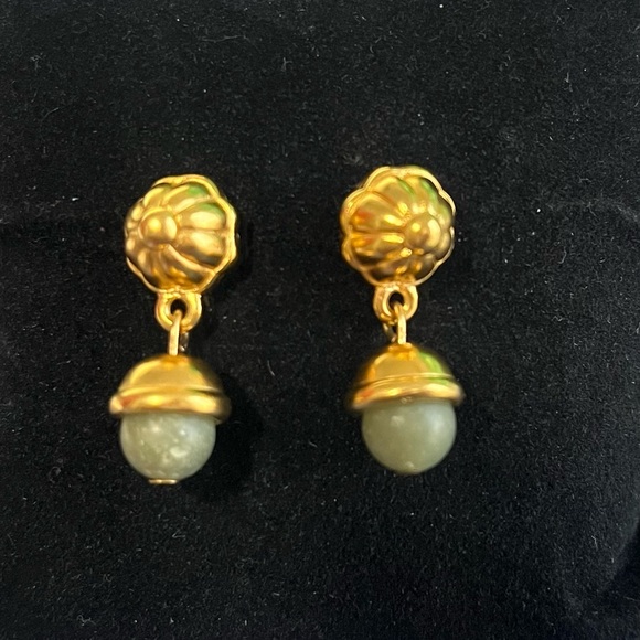 Monet Jewelry - MONET earrings